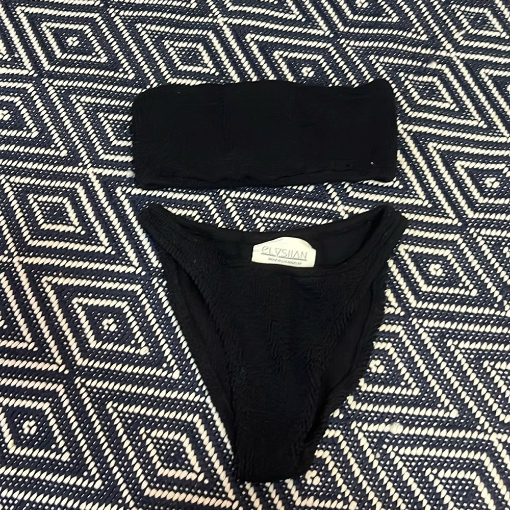 elysian one size fits all strapless scrunch bikini